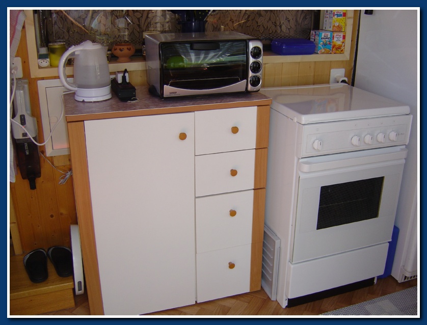 Kaeslin's Wohnwagen Kochecke